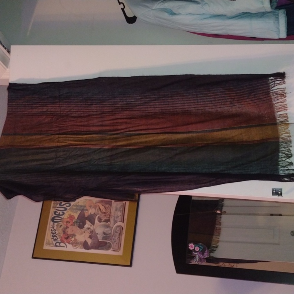 Multicolored scarf